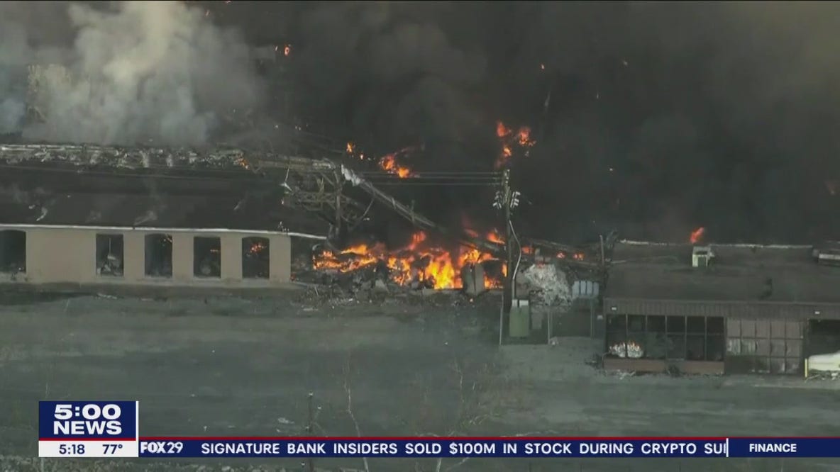 Over 20 departments needed to corral Pennsylvania warehouse fire